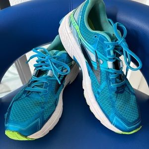 BROOKS Running Shoes Ravena 7 Athletic Training Blue